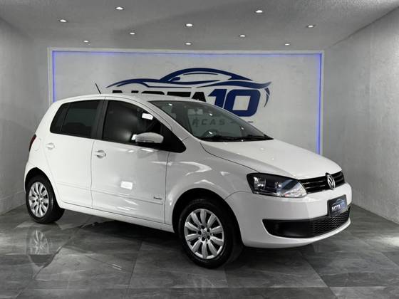 VOLKSWAGEN FOX 1.6 MI 8V FLEX 4P AUTOMATIZADO VOLKSWAGEN FOX 1.6 MI 8V FLEX 4P AUTOMATIZADO